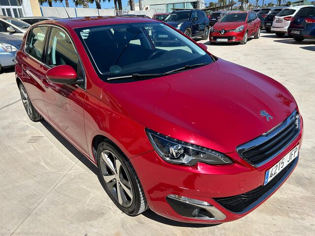 PEUGEOT 308 ALLURE 1.2 E-THP AUTO SPANISH LHD IN SPAIN 78000 MILES SUPERB 2015